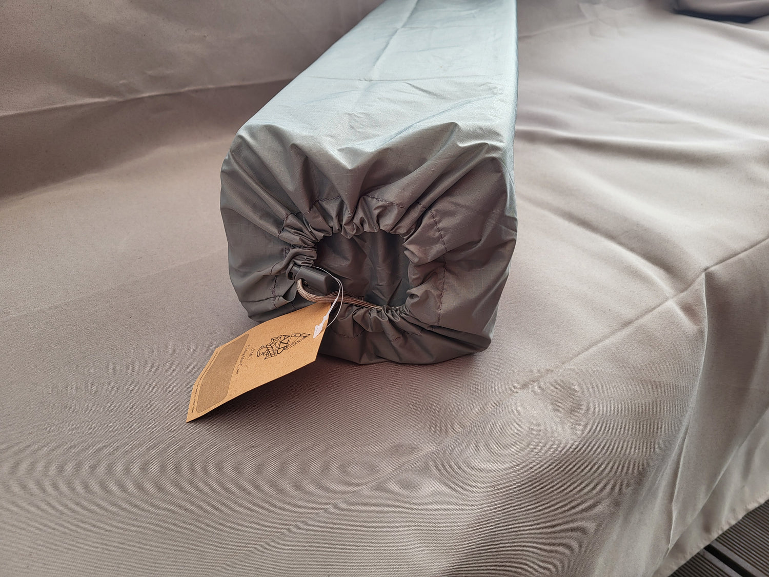 AZB F.M.C. Folding-Mat-Cover für Falt-Isomatten Hellgrau