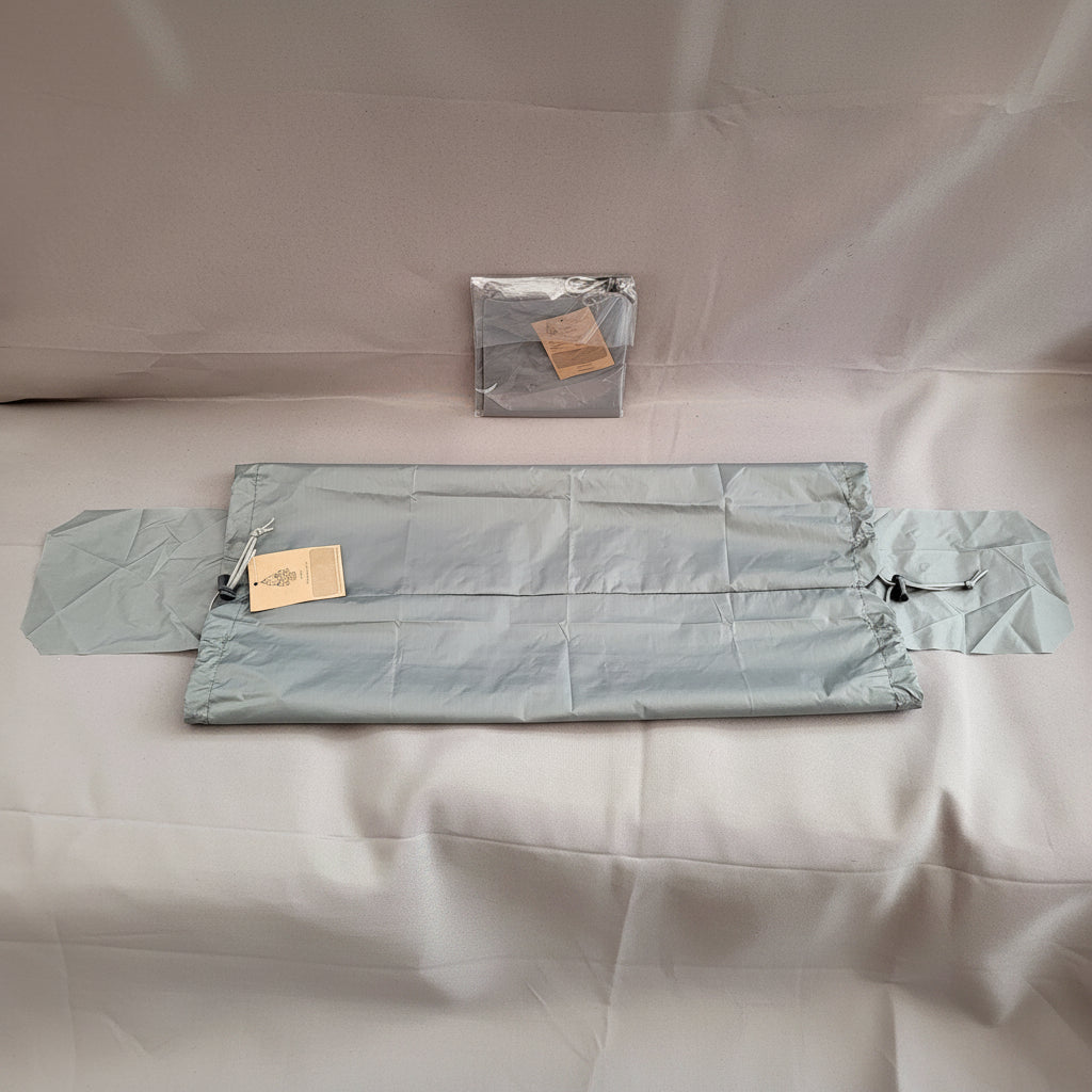 AZB F.M.C. Folding-Mat-Cover für Falt-Isomatten Hellgrau